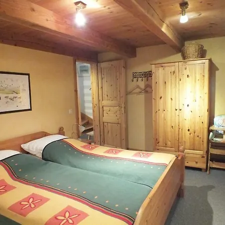 Haus Falkenberg Апартаменты Татинг